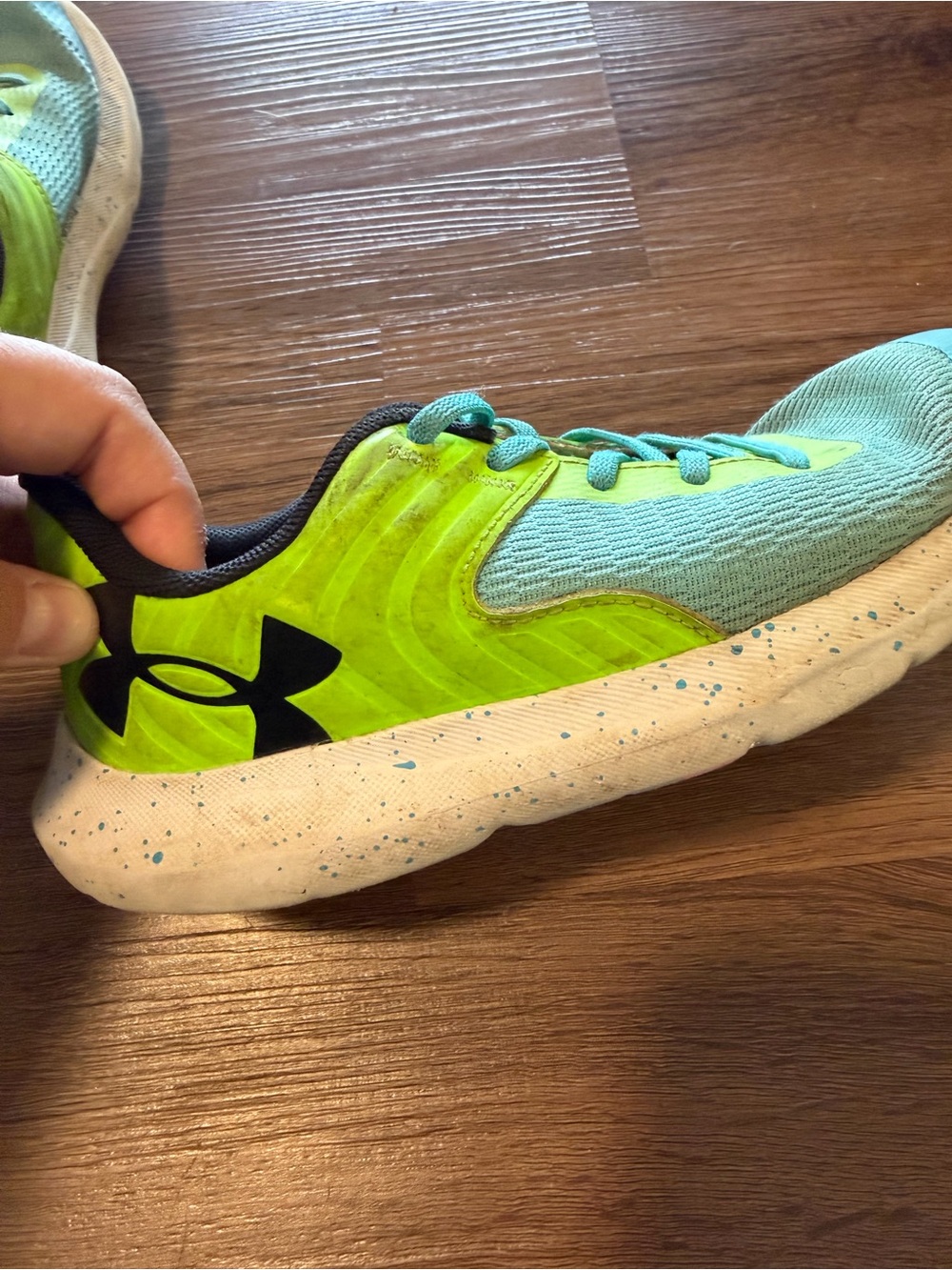Under Armour Kids' Lime Green and Teal Athletic Shoe